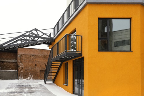 Comment choisir la bonne peinture pour votre façade